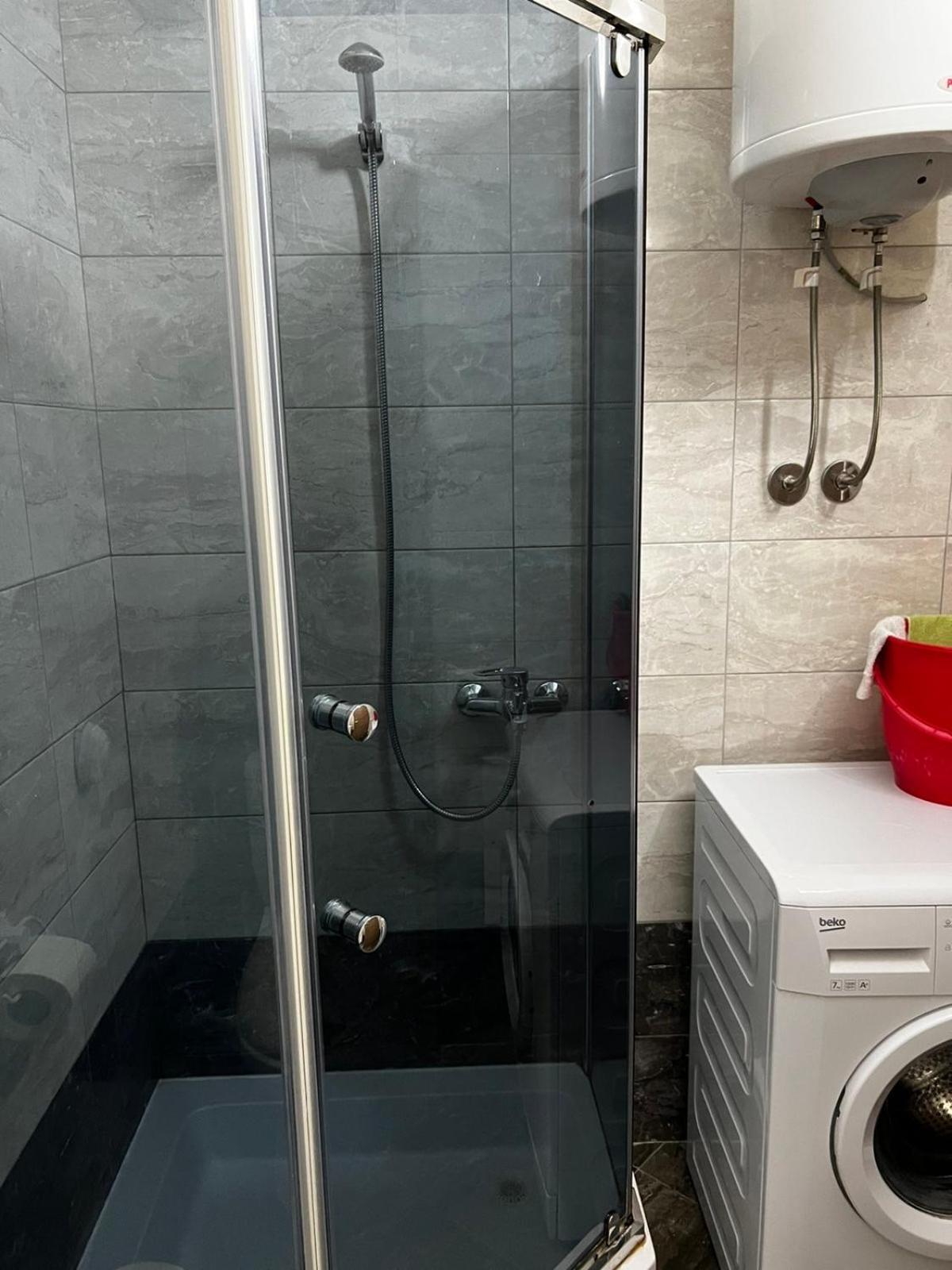 דירות פרישטינה Blini Complex מראה חיצוני תמונה