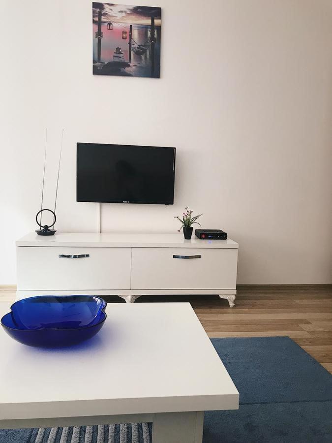 דירות פרישטינה Blini Complex מראה חיצוני תמונה